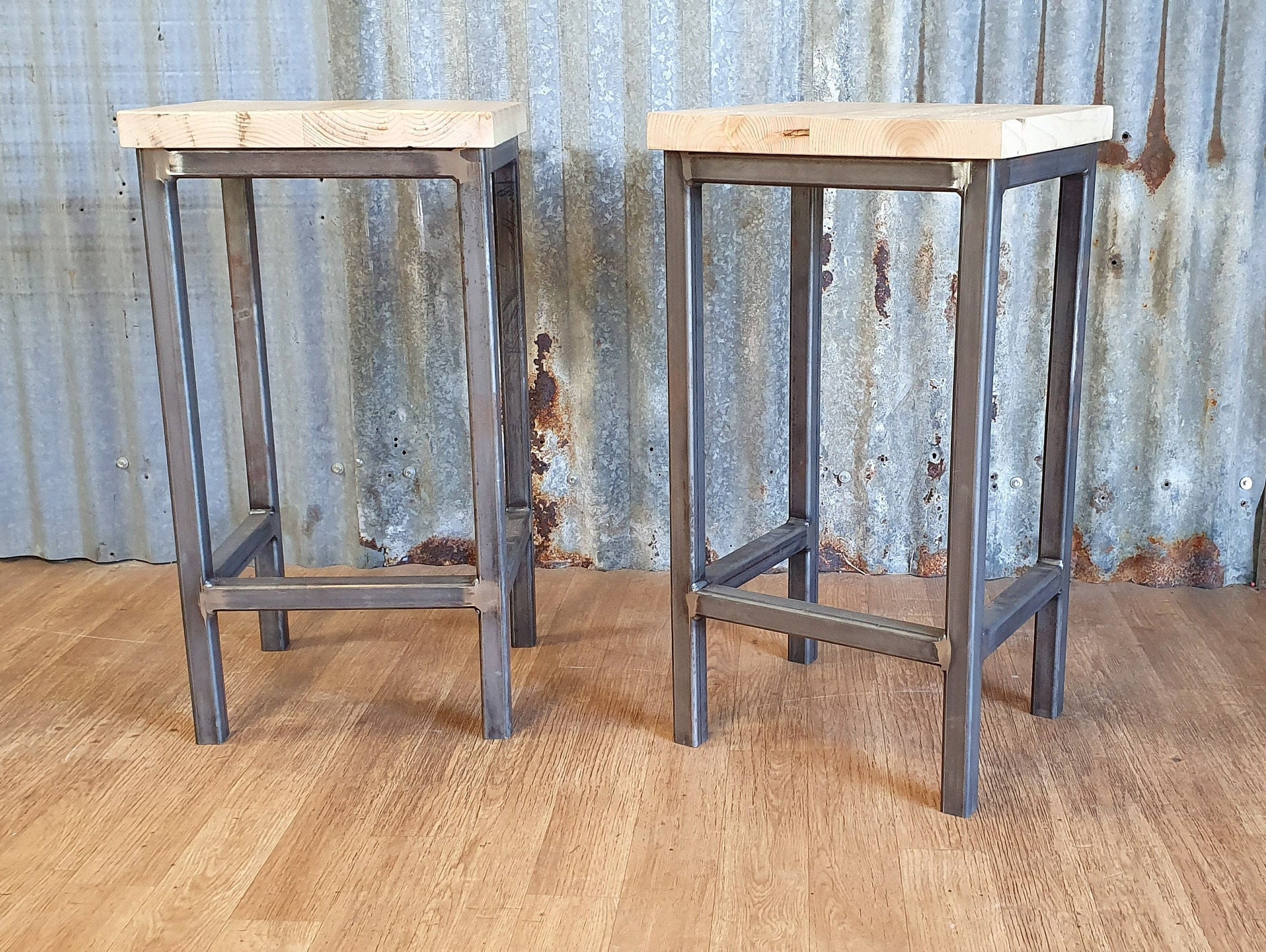 Industrial Style Bar Stools For High Poseur Tables Breakfast Bar 
