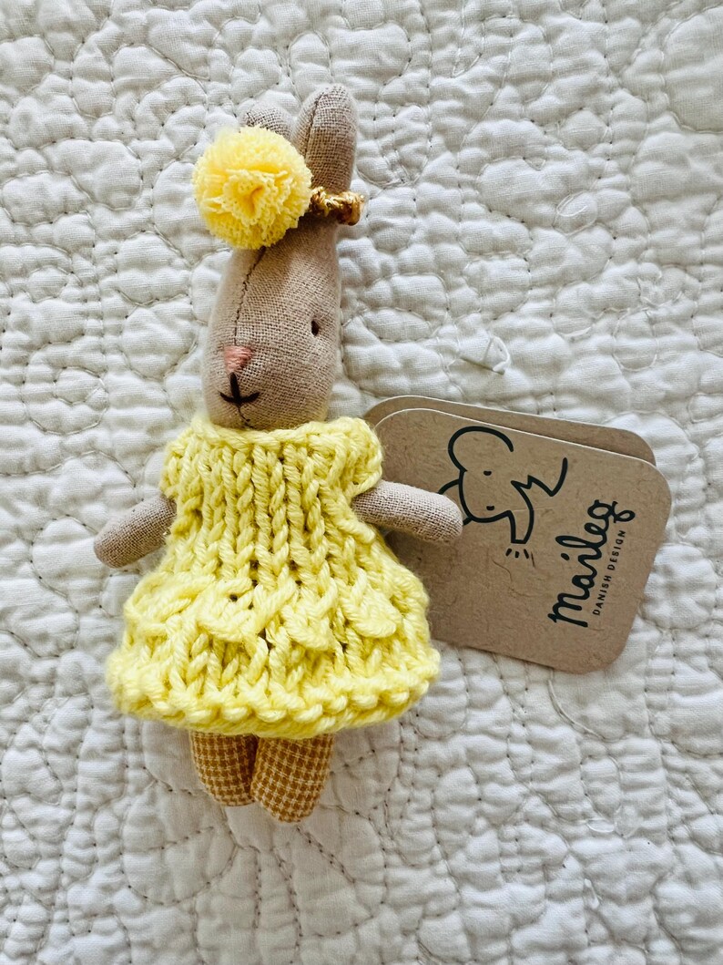 Mailer Danish Design Rabbit Maileg MY 4” Rabbit Included! Checked Bunny NWT. Hand-knit Dress:sage ...