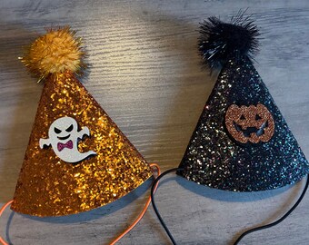 HALLOWEEN dogs , puppies, cats and kittens hat. Adjustable strap to secure - very cute