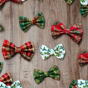 The Traditional Collection Pet Bow Tie Christmas Cat Dog XMAS