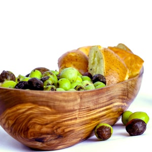 Rustic Olive Wood Bowl, Olive Wood Long Oval Bowl, Serving Bowl, Fruit Bowl, Wood, , Natural Rustic Bowl, Handcarved