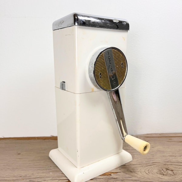 1950's Rival Ice-O-Mat Ice Crusher, Vintage Kitchen Decor