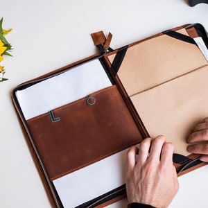 Personalized zipper leather portfolio, Business portfolio, Zipper portfolio, Custom leather portfolio, Gift portfolio, Custom business gift