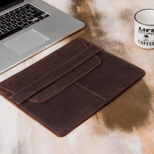 Leather laptop sleeve, Leather laptop case, Leather Macbook sleeve, Leather Macbook case, Custom laptop case, Personalized laptop case