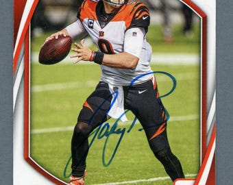 Gesigneerde Joe Burrow, Andy Dalton Rookie Card en Bengals Quarterbacks