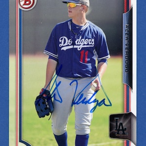Autographed 2015 Bowman Alex Verdugo rookie card (Los Angeles Dodgers)