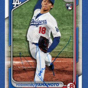 Gesigneerde beginnende werpers uit de Los Angeles Dodgers: Yoshinobu Yamamoto, Nathan Eovaldi