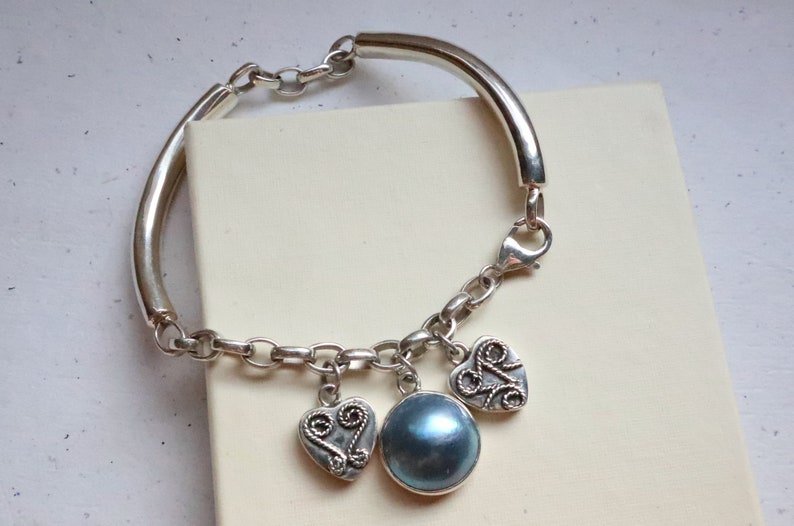 Fashionable Blue Pearl Silver Bracelet