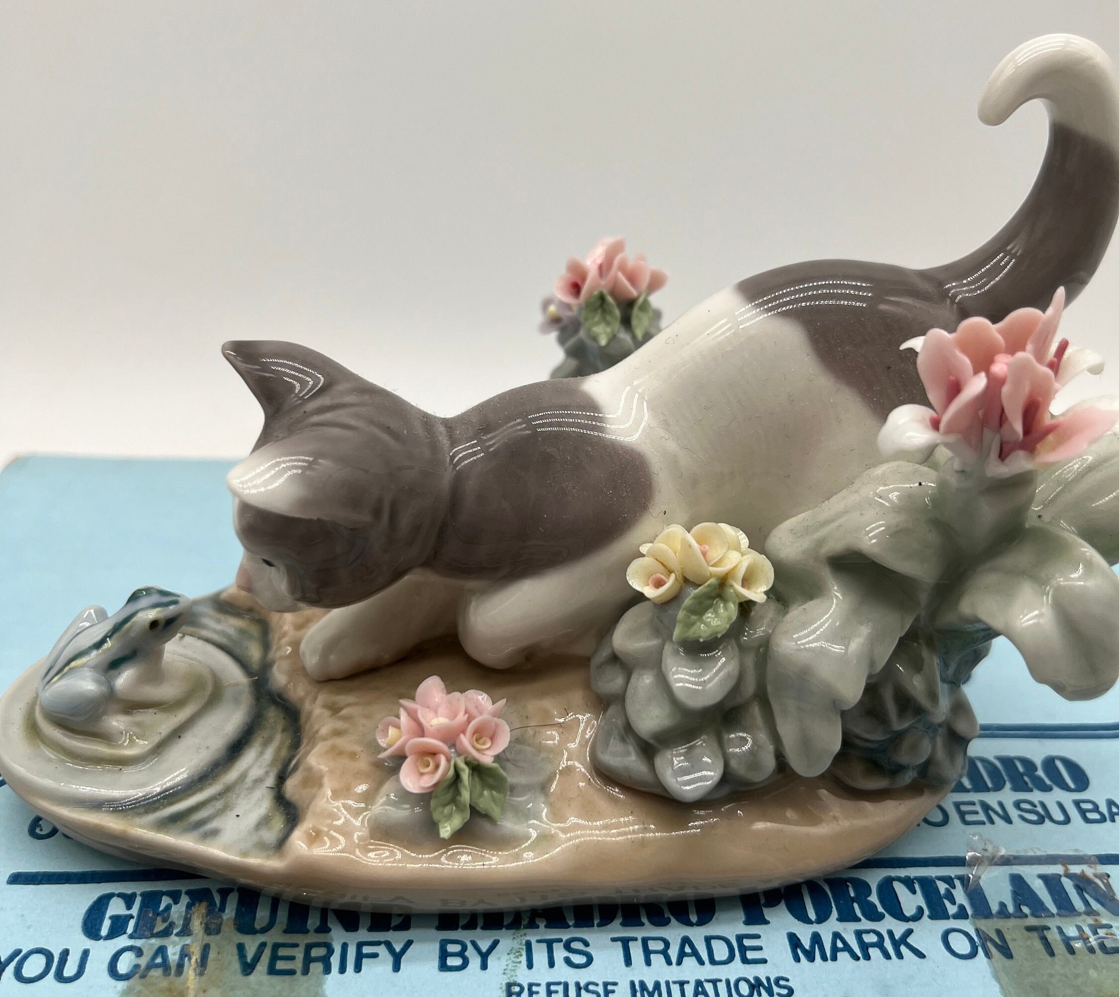 Lladro Porcelain Playful Cat and Frog #1442 With Box ,1983 - Etsy