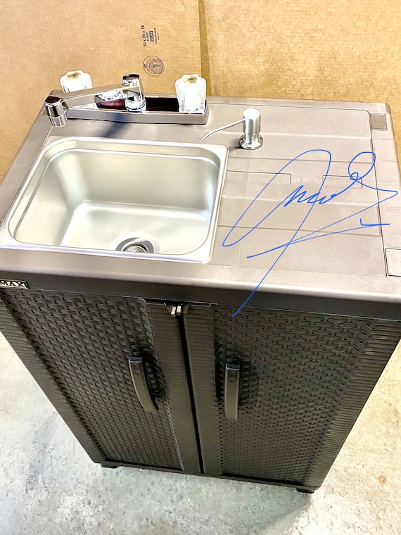 Portable Sink Mobile Handwash Sink Self Contained Cold and Hot - Etsy Canada