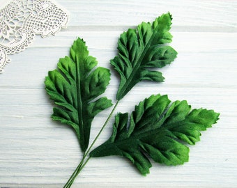10 pcs Chrysanthemum leaf, satin, green gradation, Painted finished leaves for artificial flowers making, silk floristry
