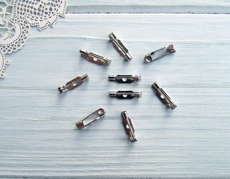 20 Stück Messing 15 mm Silber Metall Brosche Pin 0,59 Inch Made in Japan Brosche Basis MetallTeile für handgemachte japanische Brosche Schmucknadel Bild 2