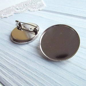1 stuks messing 25 mm zilveren broche pin achterkant, broche basis, ronde blanco, broche bevindingen broche houders 0,98 inch gemaakt in Japan