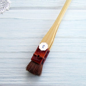 Japanese Cubic Brush No. 3 (9 mm): Deer & Horsehair, Silk Dyeing