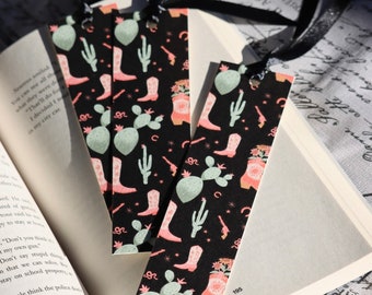 Pink cowgirl boots bookmarks, gift for her, gift for readers, bookmark with tassel, bookish gifts, bookworm, booklover gift