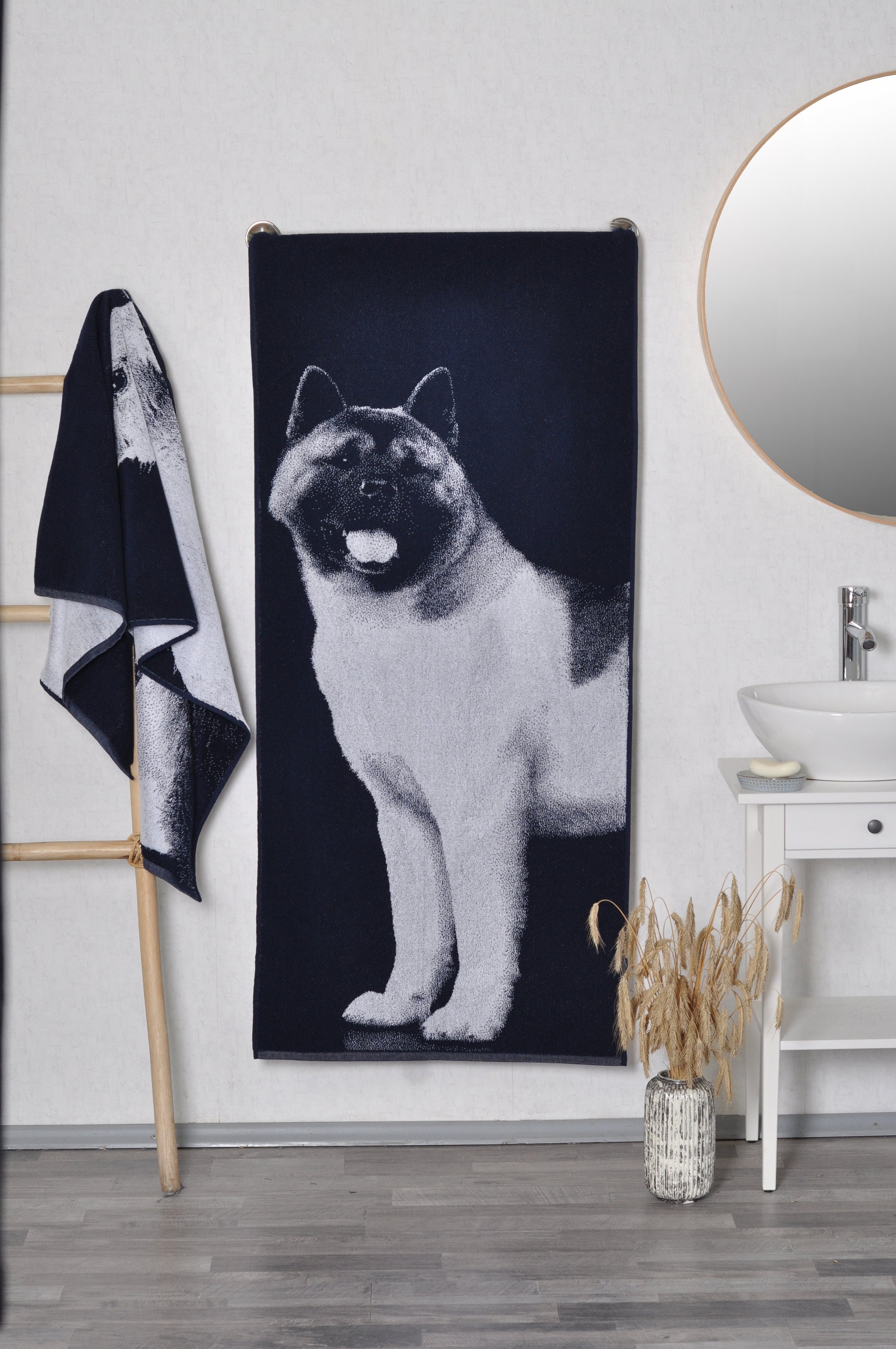 American Akita towel, Blue Cotton bath towel 150x67cm, large beach towel for all dog lovers. 59x26 inches towel gift in memory of the dog.