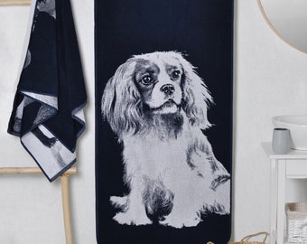Blue cotton bath towel with Cavalier King Charles Spaniel, Blue beach towel, Christmas Gift Idea, Dog lover gift, dog Portrait towel