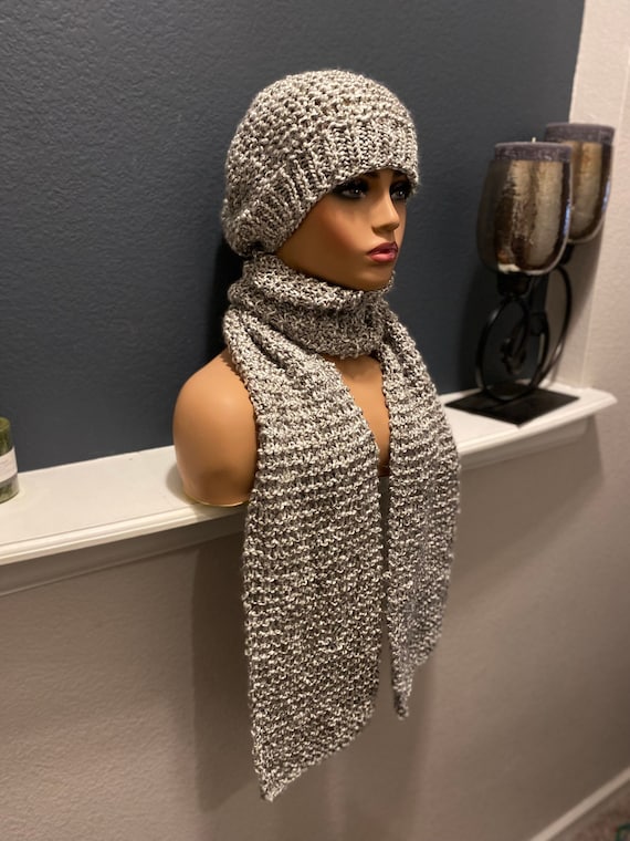 BEENIE & LONG OPEN SCARF SET Uerymit Womens Winter Warm Knit Beanie Hats Touchscreen  main image 3