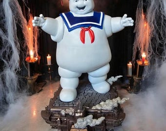 Escultura de resina del Hombre Malvavisco Stay Puft, réplica de la película Cazafantasmas