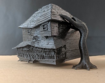 Monster House Sculpture, Halloween Haunted House (8x8)