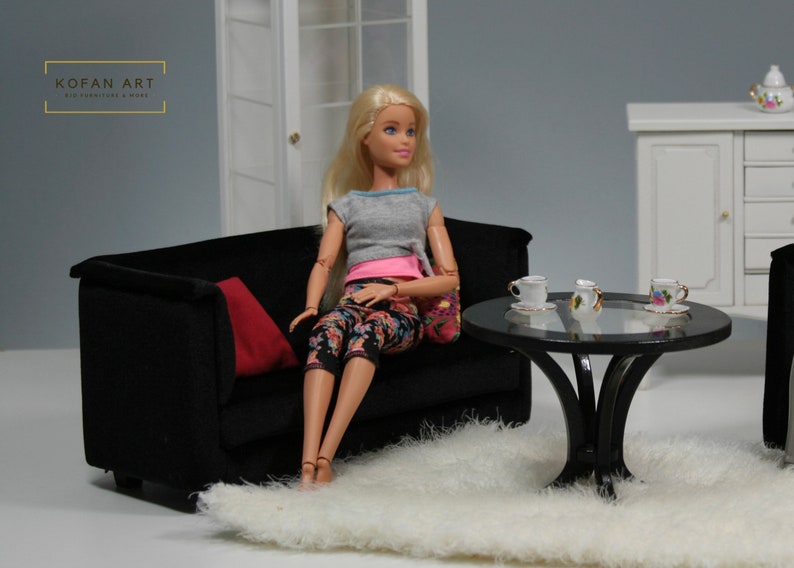 blythe furniture Round table for doll 16 scale bjd barbie