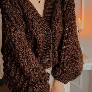 Super chunky cardigan Brown wool cardigan Cropped cardigan sweater for women