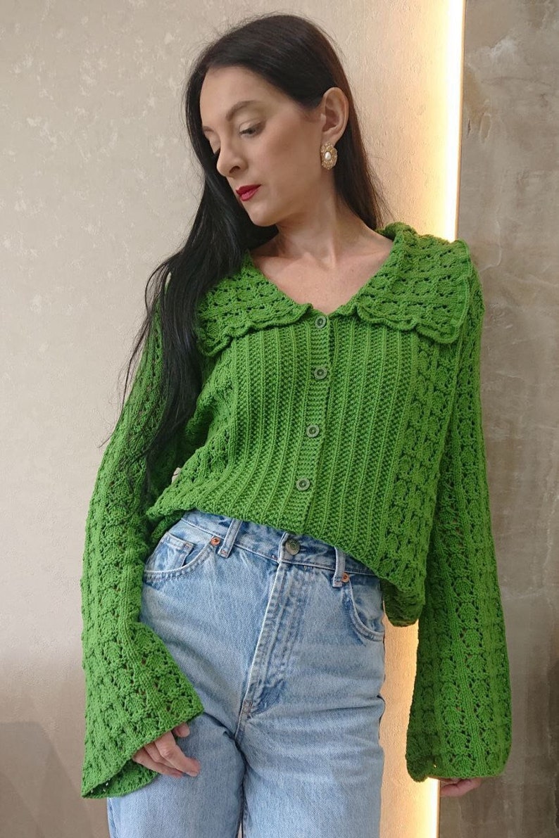 Cropped cotton cardigan Edwardian blouse Green knit cardigan image 1