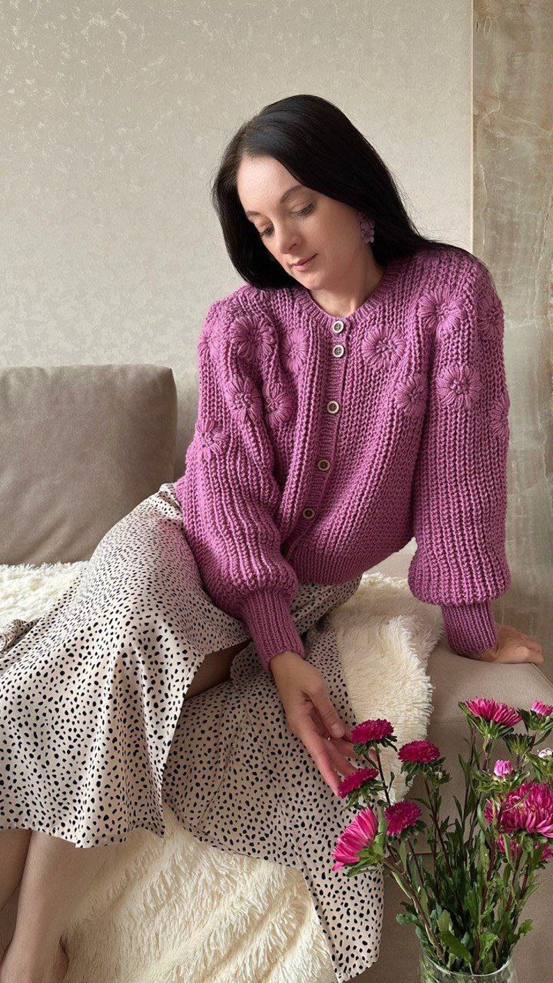 Embroidered cardigan crop Cropped cardigan pink Chunky knit wool cardigan for women image 4