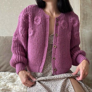 Embroidered cardigan crop Cropped cardigan pink Chunky knit wool cardigan for women image 7