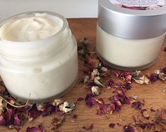 SUIF fini d'herbe Crème au beurre fouettée à l'huile de rose pour le visage 120 ml Baume crème de nuit hydratant |