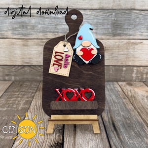 Valentine verwisselbare snijplank decor SVG plank sitter plank decor Valentine SVG gnome svg Xoxo svg Hello Love svg lasergesneden bestand