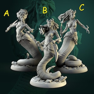 Naga warrior miniatures - White werewolf Tavern - DnD miniatures - Role Playing Game - Tabletop Miniature - dungeons and dragons - D&D