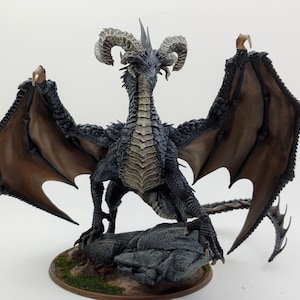 Elder Black Dragon miniature - rescale miniatures - DnD miniatures - Role Playing Game - Tabletop Miniature - dungeons and dragons - D&D
