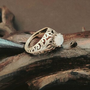 Filigree Ring, Silver Filigree Ring, Designer Filigree Ring, Silver elegant Ring, Rainbow Moonstone Ring, Silver Moonstone Ring.