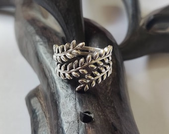 Contemporary silver leaf wrap ring, comfortable silver ring