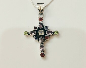 Pendentif croix en argent vintage, pendentif pierres précieuses, pendentif religieux en argent, pendentif pierre semi-précieuse, pendentif croix de Jésus, cadeau pour elle