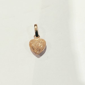 22k Gold Locket, Heart Locket, Gold Pendant, Minimal Gold Pendant, Valentine&#39;s Day Gift, Gift for her, Solid Gold Jewelry, Hallmarked Locket