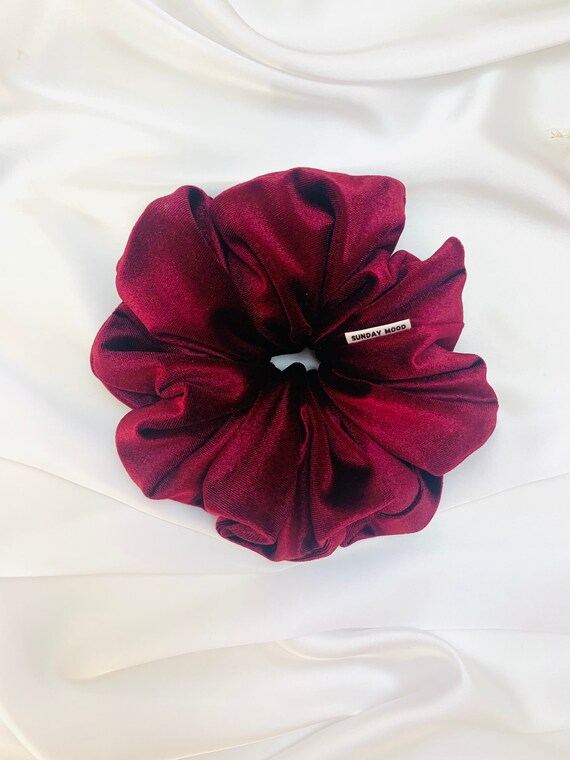 VELVET SCRUNCHIE WINE VELVET SCRUNCHIE WINE