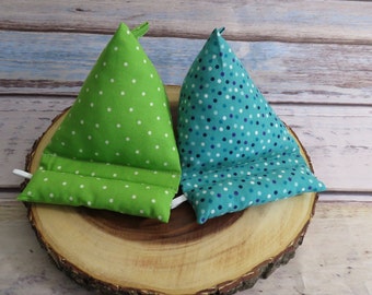 Fabric Cell Phone Stand Pillow: Cotton Phone Wedge with Cable Holder