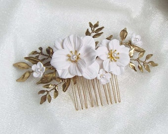 Gold bridal hair comb, Bridal hairpiece, Bridal flower comb, Antique style haircomb #279