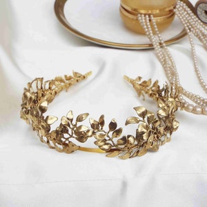 Gold Laurel leaf bridal crown, 114 image 1