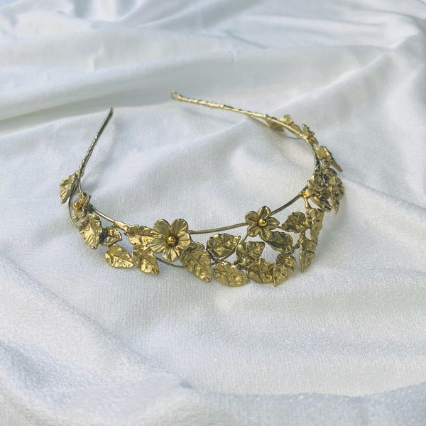 Gold bridal Tiara -  Leaf crown - Gold bridal crown  #112