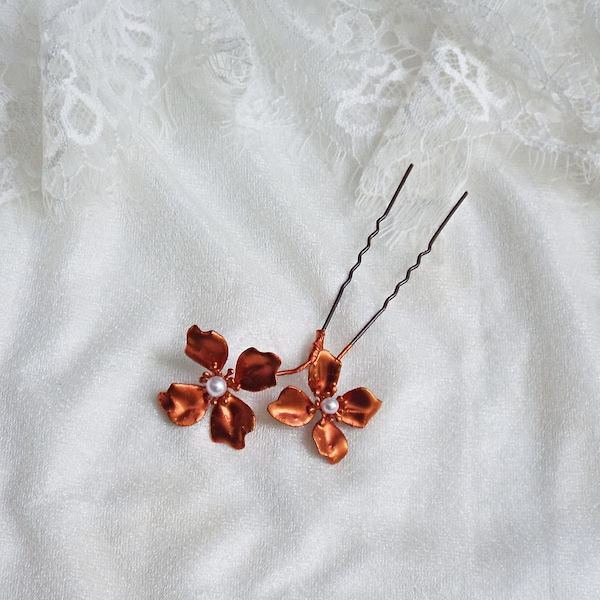 Copper hair pin, Dark copper Bridal flower hairpin #322