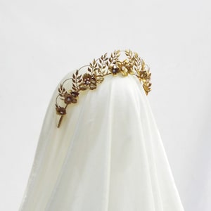 Gold bridal crown, Antique style bridal crown, Bridal tiara 233 image 4