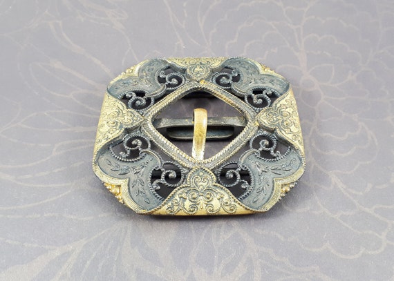 Victorian or Edwardian lady's dress buckle with f… - image 4