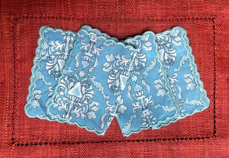LinensByKarlaLacayo Cocktail Napkins - Thumbnail 3
