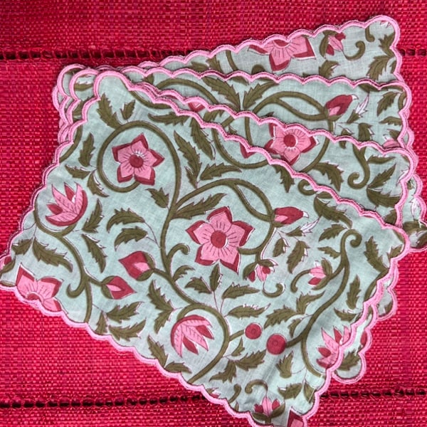 Scallop Edge Napkin Etsy