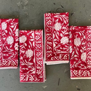 Red Print Napkins, Set of 2