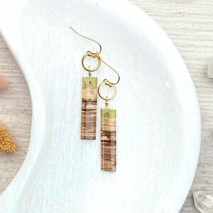 Handgesneden gestreepte calciet edelsteenoorbellen, unieke bijpassende veelkleurige hangers, calcietsieraden afbeelding 9