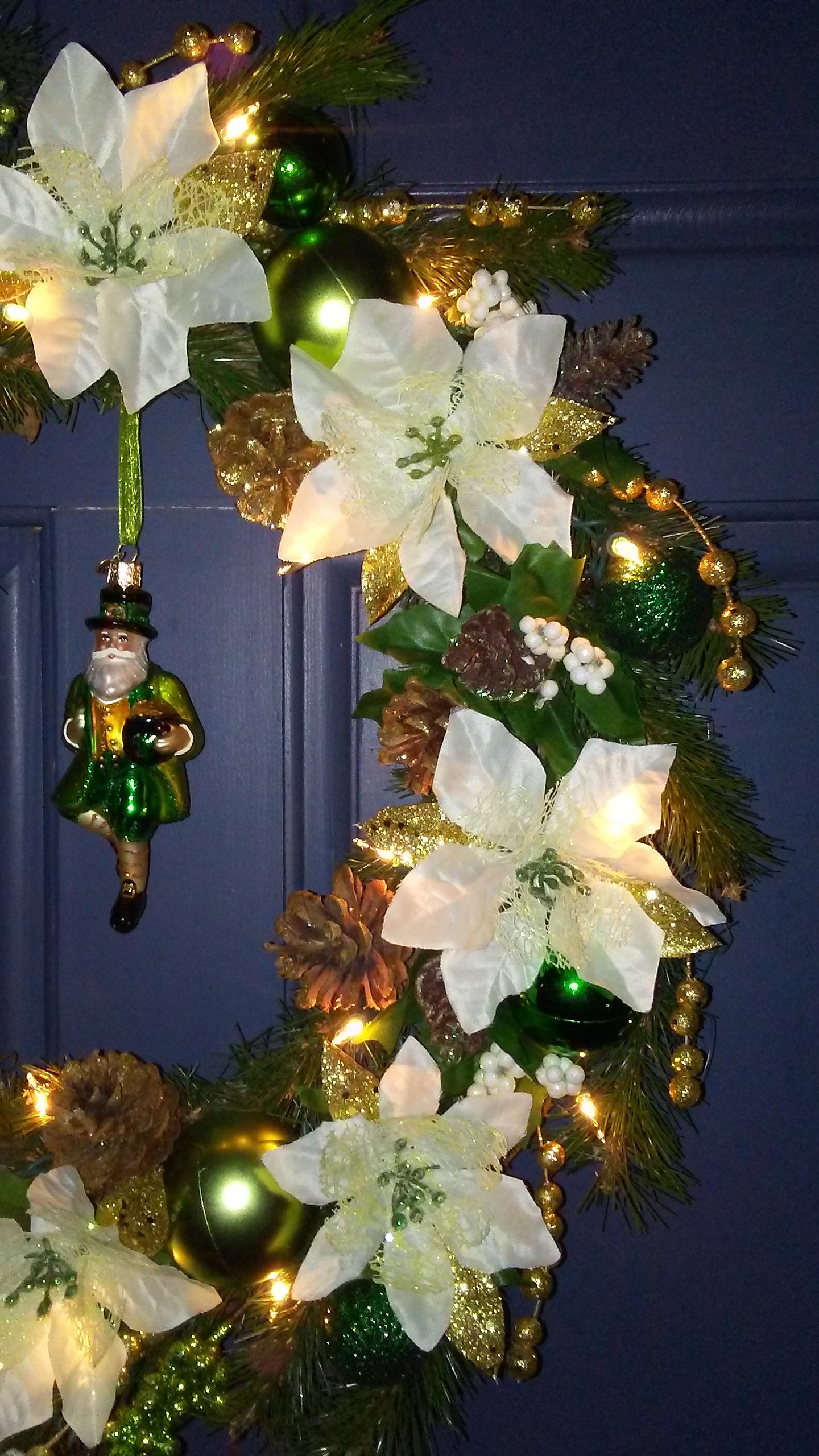Christmas/Winter Irish Santa Lighted Wreath | Etsy